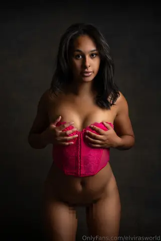 Elvira Rose media 4