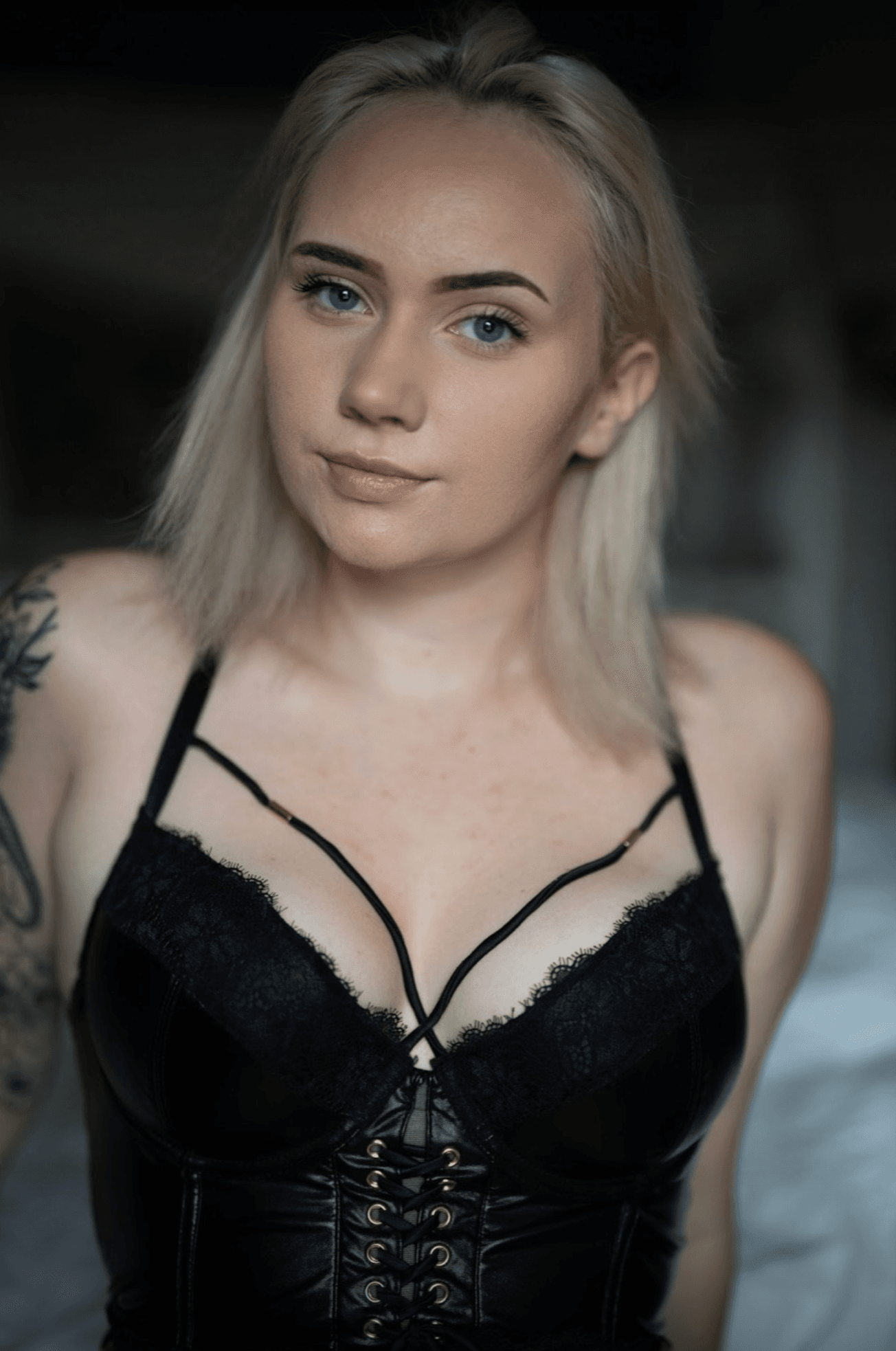 Hourglass Sass