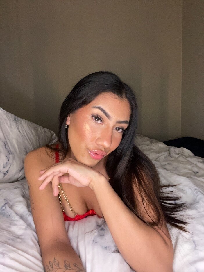 Latina Baddie